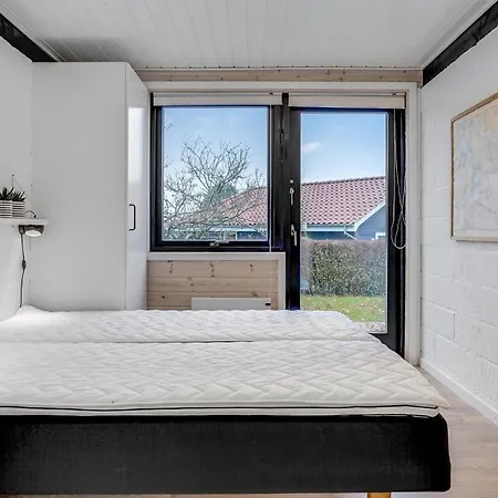 Stunning In With 3 Bedrooms And Wifi * Egernsund